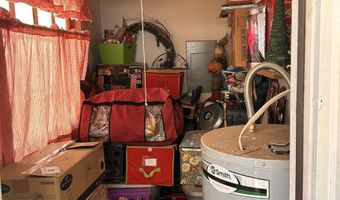 302 Glendale St, Carlsbad, NM 88220