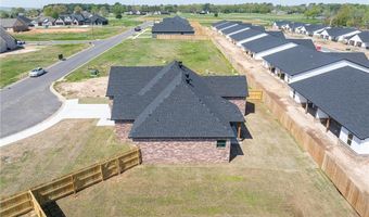 1900 Yellowstone Dr, Barling, AR 72923