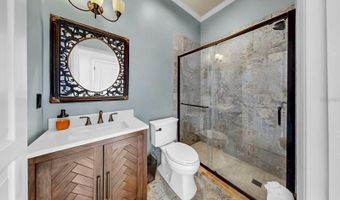 5237 BRIGHTON SHORE Dr, Apollo Beach, FL 33572