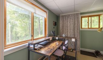 648 Beech Hill Rd, Auburn, ME 04210
