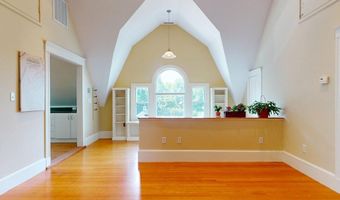 12 Bigelow Cir 3, Boston, MA 02135