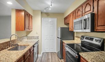 7718 LAFAYETTE FOREST Dr 176, Annandale, VA 22003