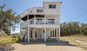 6 Kingfish St, Alligator Point, FL 32346