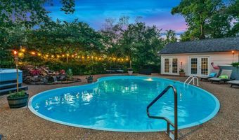 702 Dewoody Dr, Bentonville, AR 72712