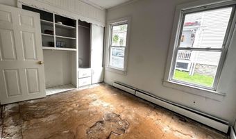 127 Dewey St, Bennington, VT 05201