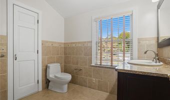 4441 Lake Rd W, Ashtabula, OH 44004