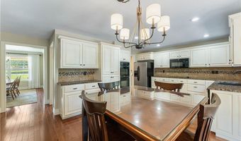 504 Old Forge Dr, Bentonville, AR 72712