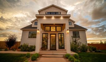 425 S PIONEER St, Colorado City, AZ 86021