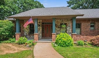 1653 Fairview Dr, Allegan, MI 49010