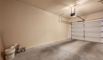 10001 Peace Way 1228, Las Vegas, NV 89147