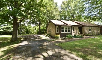 366 N Bells St, Alamo, TN 38001
