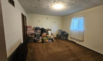 15 W Prospect St, Aurora, MO 65605