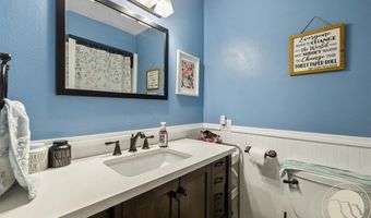 2124 Dahlia Ln, Billings, MT 59102