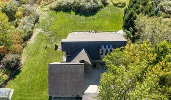 12250 Knoper Ct, Allendale, MI 49401