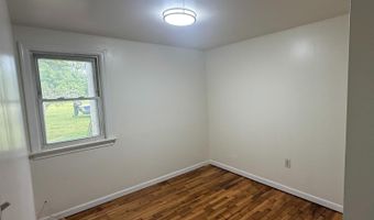 8 EAST St, Camden, DE 19934