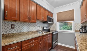 214 AVENUE A B5, Bayonne, NJ 07002