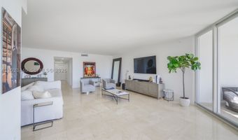21050 Point Pl 702, Aventura, FL 33180