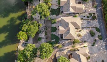 43 Strichen Ln, Bella Vista, AR 72715