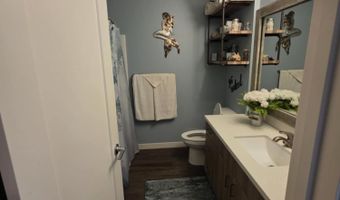 65 S Mountain Ave, Ashland, OR 97520