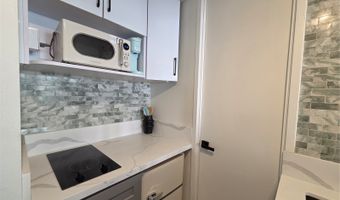 445 Seaside Ave 1617, Honolulu, HI 96815