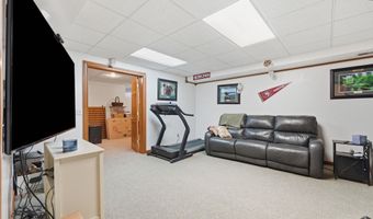 108 Gates Cv, Auburn, IN 46706