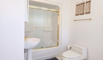 22402 Green Spring Rd, Abingdon, VA 24211