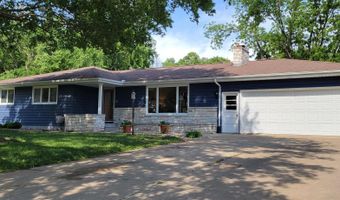 715 S Dodge St, Algona, IA 50511