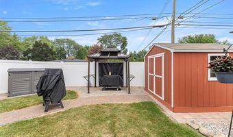 15823 Rose Dr, Allen Park, MI 48101