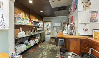 325 SE 2nd St, Bandon, OR 97411