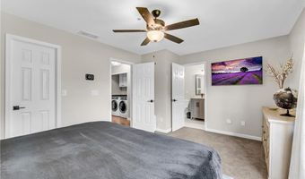 208 Magnolia Leaf Dr, Woodstock, GA 30188