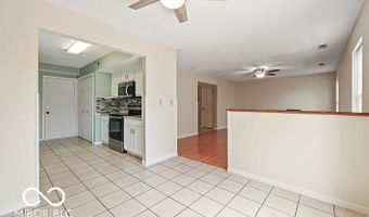 547 Deer Trail Dr, Indianapolis, IN 46217