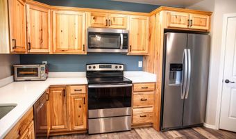 1960 W Willow Way, Benson, AZ 85602