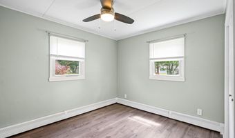 8 Mayhall St, Albany, NY 12205