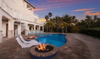 313 HAMMOCK Cir, Anna Maria, FL 34216