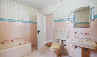 411 S Main St, Adrian, MI 49221