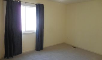 3020 Gallinger Dr, Ann Arbor, MI 48103