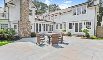 175 Cat Rock Rd, Cos Cob, CT 06807