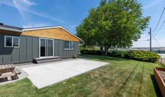 1103 11th St, Benton City, WA 99320