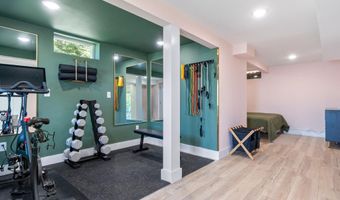 2503 S Le Homme Dieu Dr NE, Alexandria, MN 56308