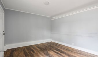 210 West St, Batesville, MS 38606