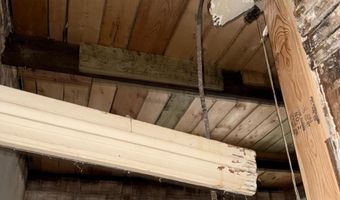 2422 E FEDERAL St, Baltimore, MD 21213