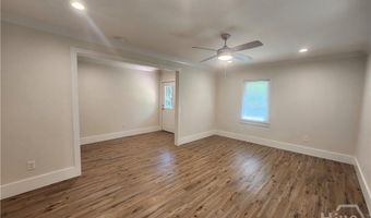 490 Ofarrell St, Athens, GA 30605
