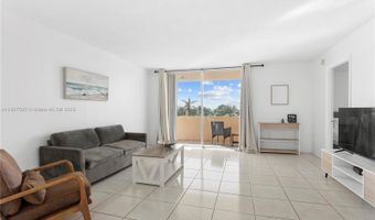 9440 W Bay Harbor Dr 5C, Bay Harbor Islands, FL 33154