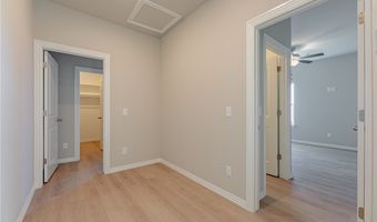 1603 SW Casuarina Dr 2, Bentonville, AR 72713