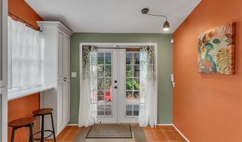 1837 ILLINOIS St, Orlando, FL 32803