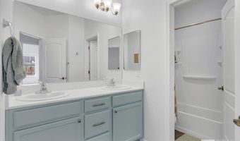 2212 Windrow Dr, Fernley, NV 89408