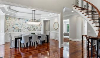 2207 Trapper Ct, Charlotte, NC 28270