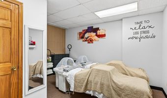 123 S Main St, Athol, MA 01331