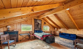 15 S RAINBOW Dr, Cora, WY 82925