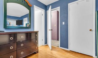 61 Bittern Ln, Bayville, NJ 08721